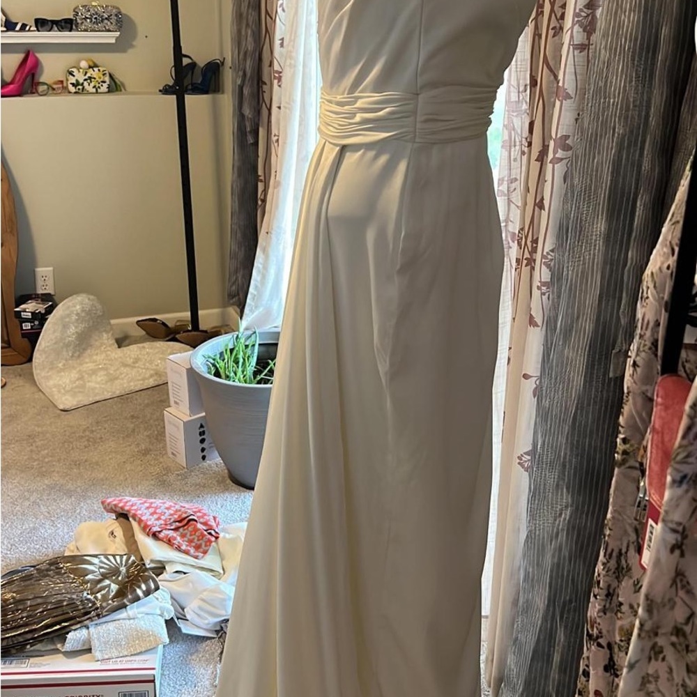 Mac Duggal White Dress - Picture 5 of 16